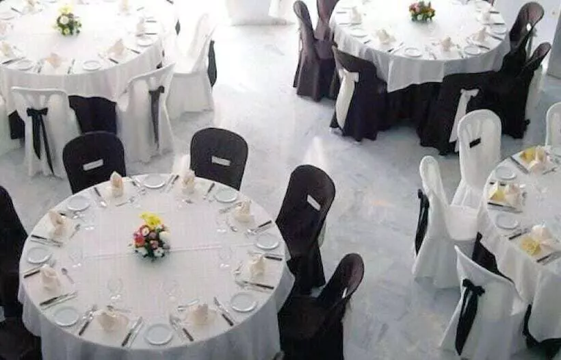 فندق Ele La Perla