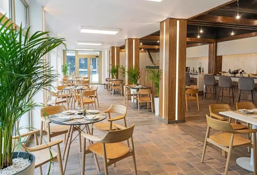 Faranda Rias Altas, Ascend Hotel Collection