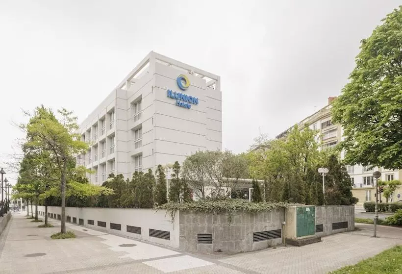 هتل Ilunion San Sebastian