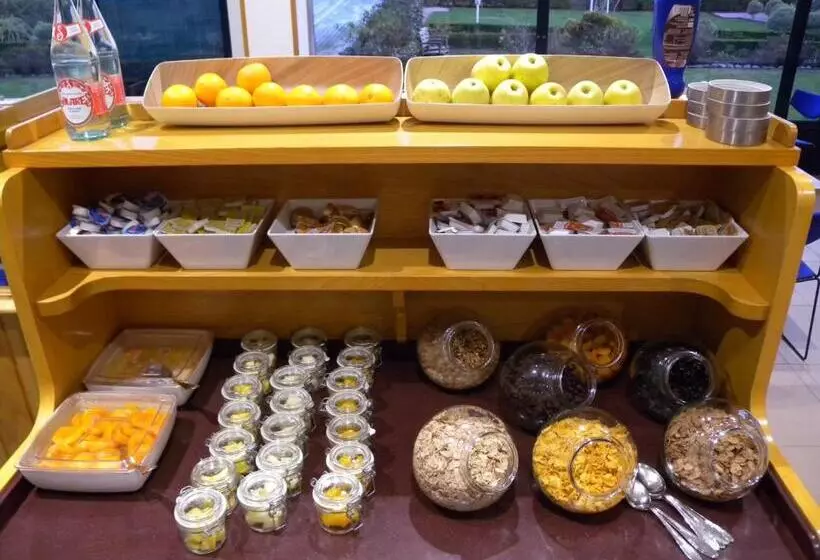 Hotel Juan De La Cosa