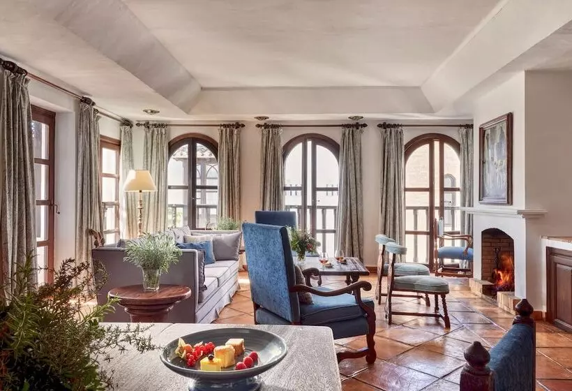 Hotel Finca La Bobadilla