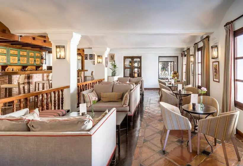 Hotel Finca La Bobadilla