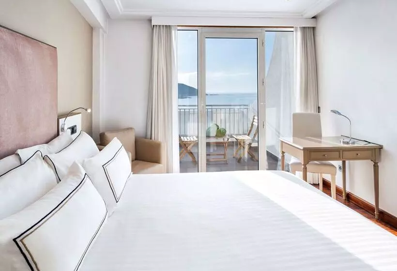 호텔 Melia Maria Pita