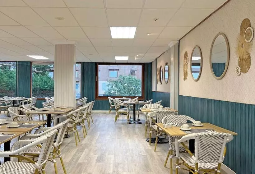 호텔 Moon Dreams Noja