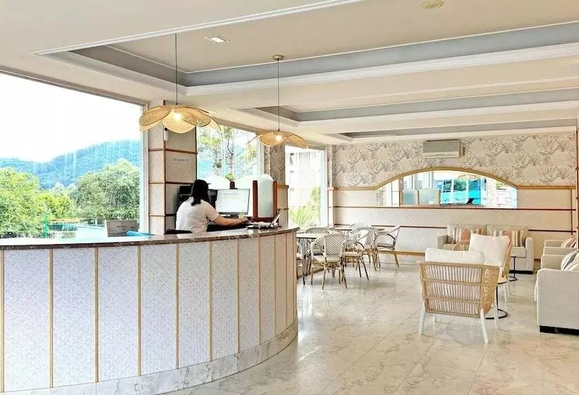 호텔 Moon Dreams Noja