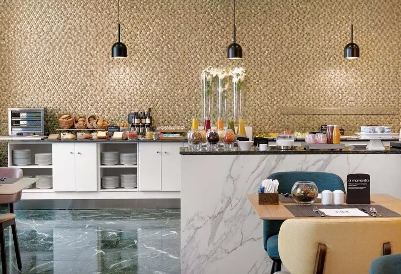 호텔 NH Ciudad De Cuenca