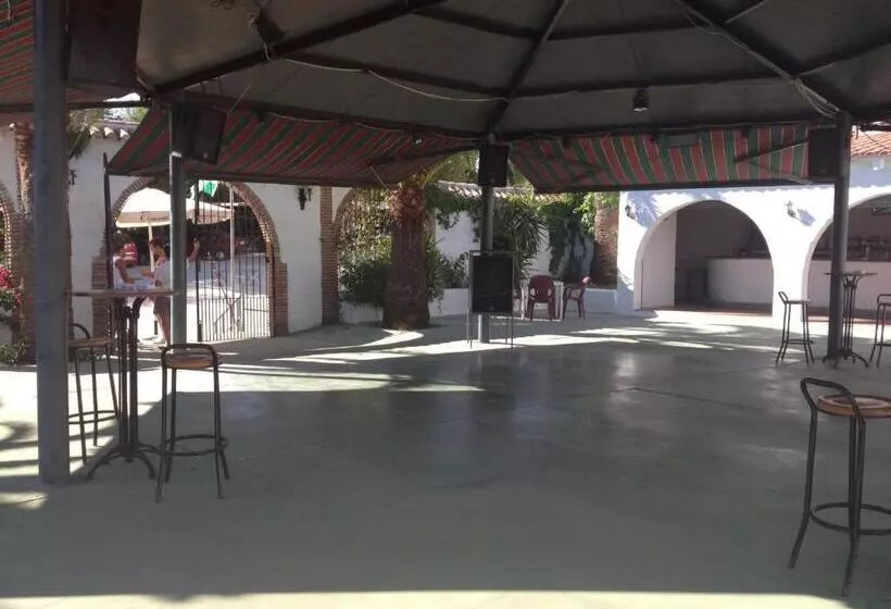 Hotel Rural Meson Fuente Del Pino