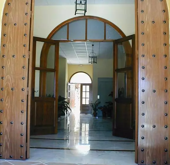 Hotel Rural Meson Fuente Del Pino