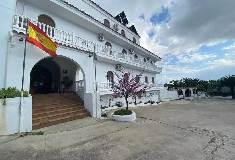 Hotel Rural Meson Fuente Del Pino