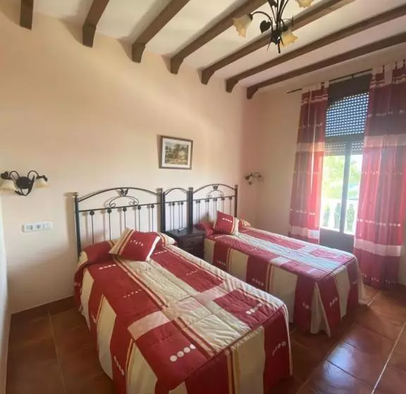 Hotel Rural Meson Fuente Del Pino