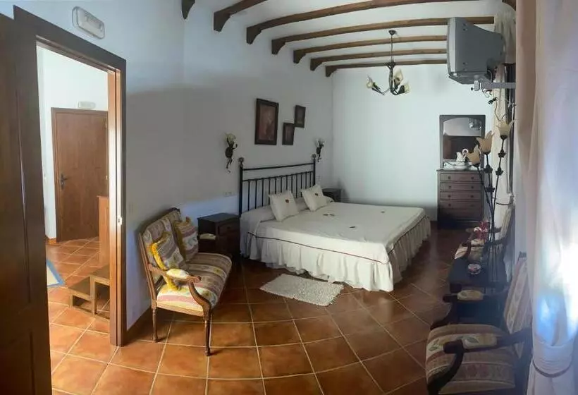 Hotel Rural Meson Fuente Del Pino