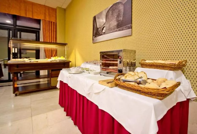 호텔 Auditorio Santiago & Spa