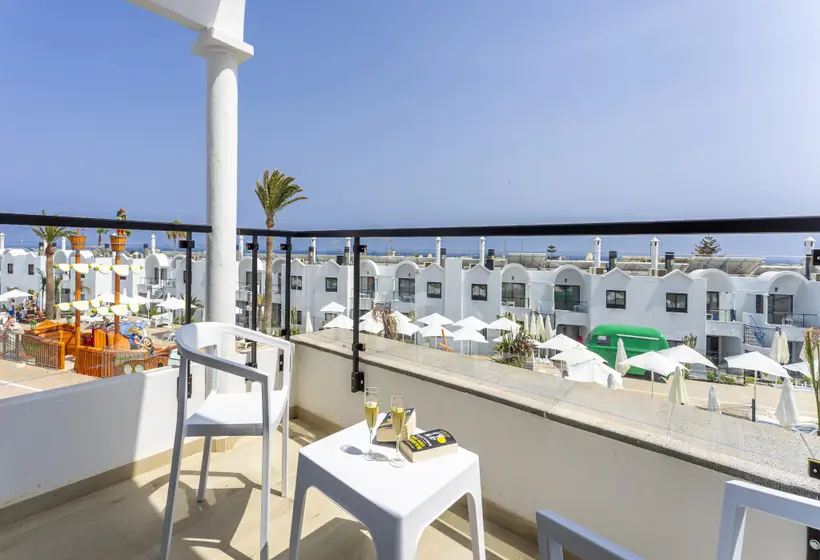 Hotelli Bakour Lanzarote Splash