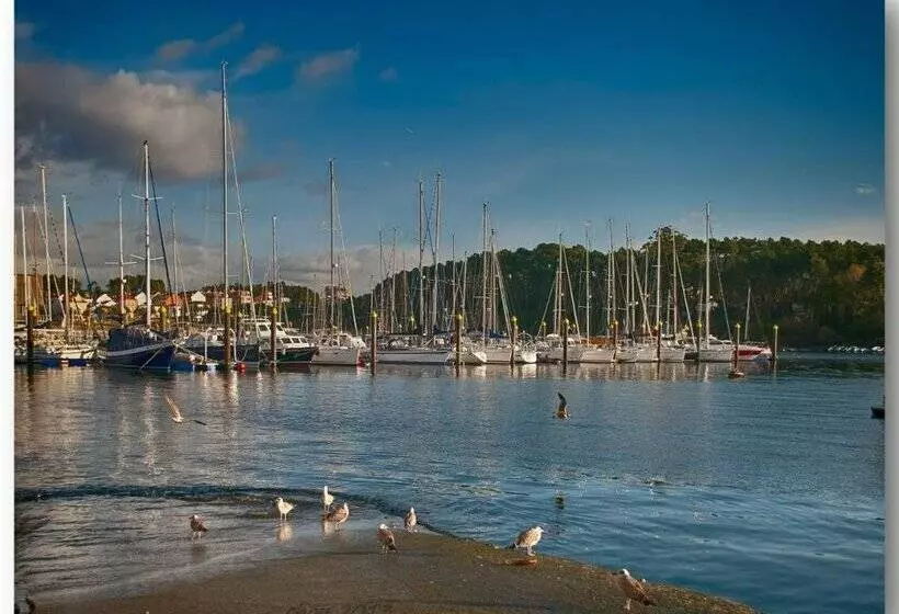 בית מלון כפרי Cachalote