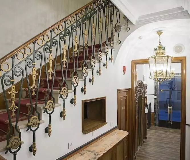 ホテル Casual Del Teatro Madrid