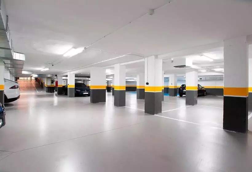 호텔 Catalonia Conde de Floridablanca