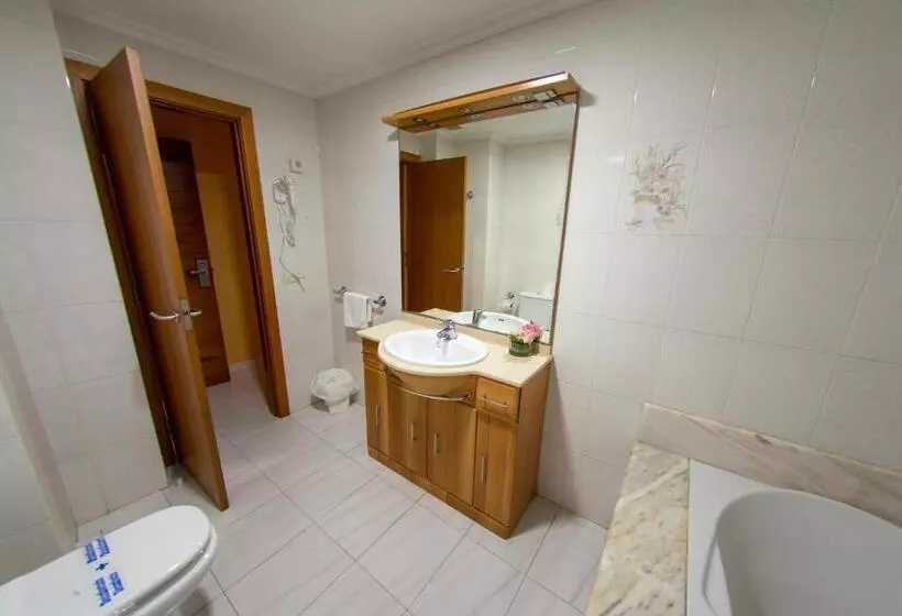 בית מלון כפרי Dinajan