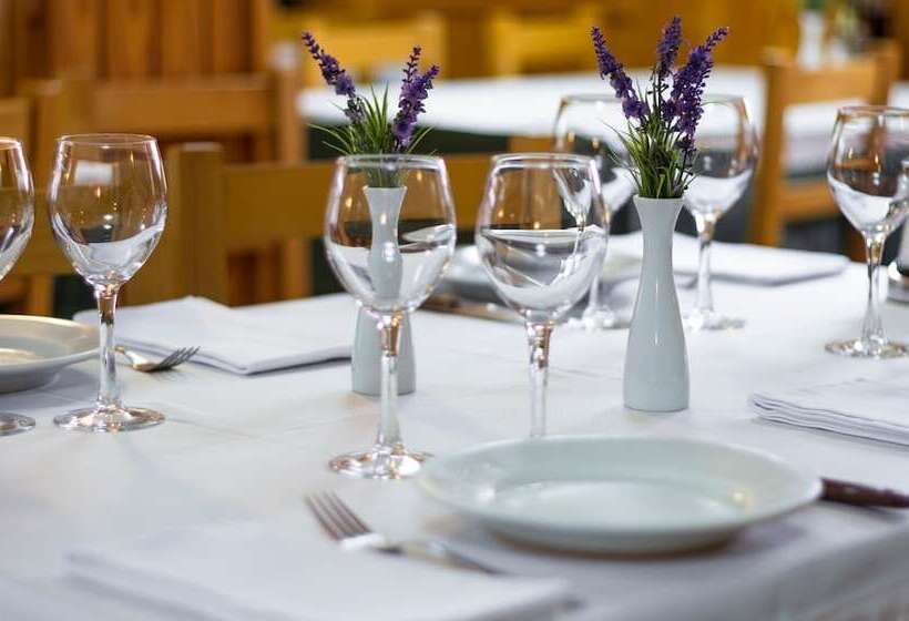 هتل Farré D'avall