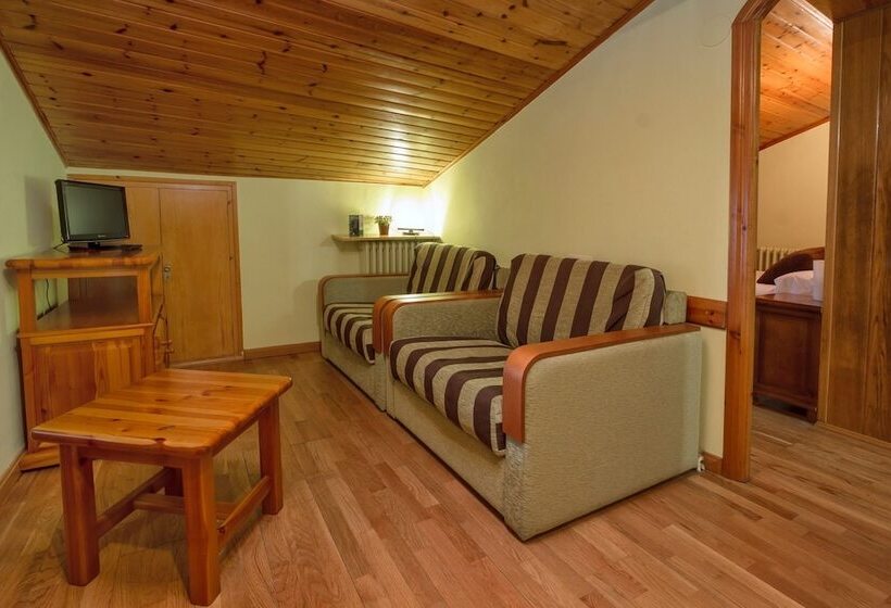 هتل Farré D'avall