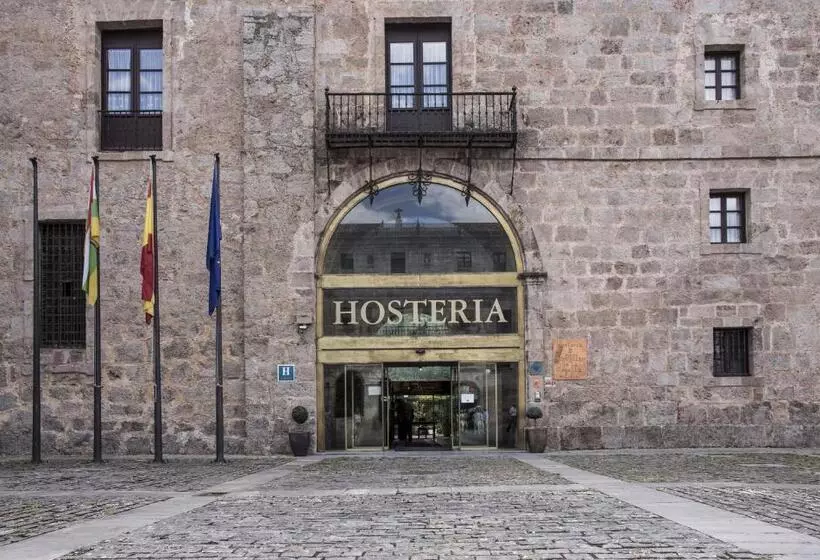 호텔 Hostería Del Monasterio De San Millan