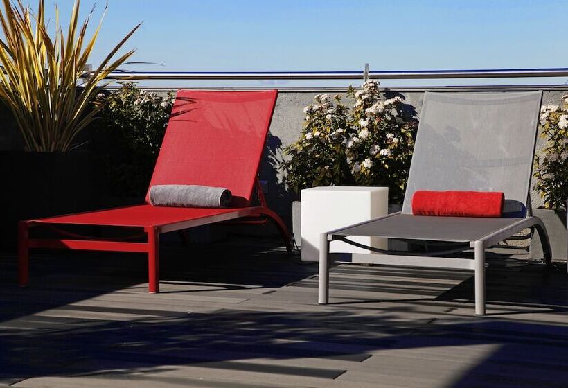 هتل Indigo Madrid Princesa, An Ihg