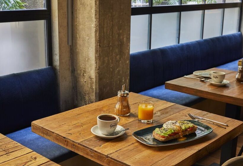 هتل Indigo Madrid Princesa, An Ihg