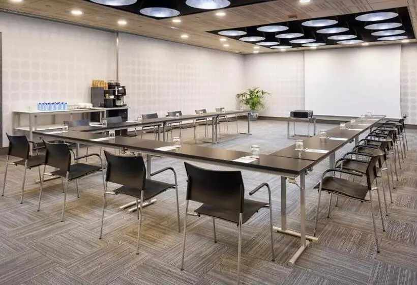 בית מלון כפרי Melia Castilla