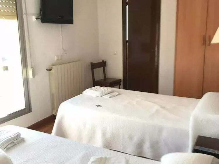 Hotel Mesón Del Moro