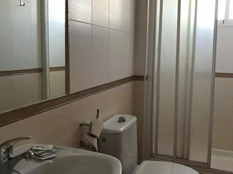 Hotel Mesón Del Moro