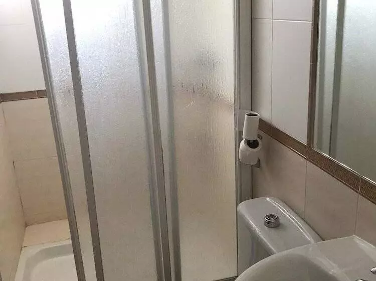 Hotel Mesón Del Moro