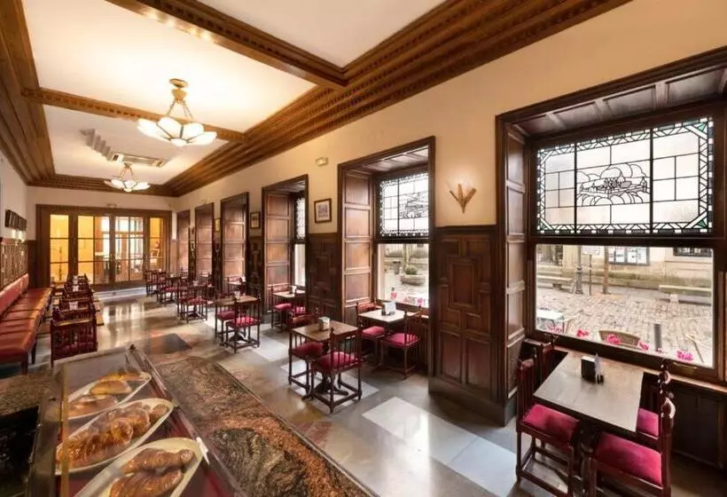 Отель Miranda & Suizo