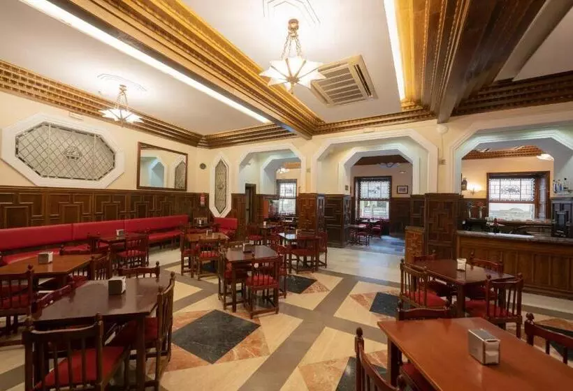 Отель Miranda & Suizo