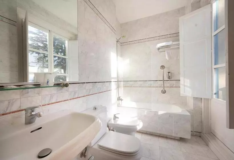 Отель Miranda & Suizo