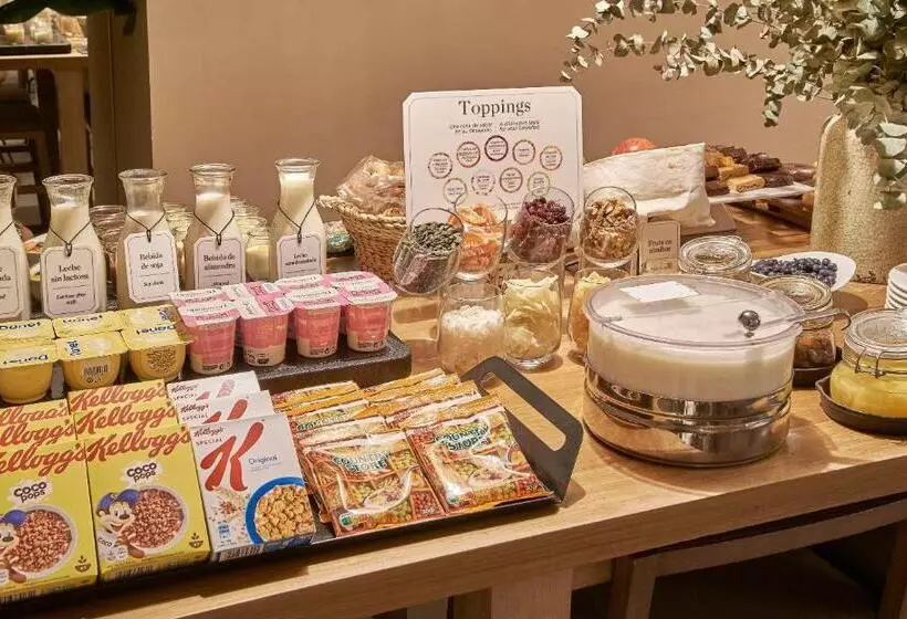 호텔 NH Madrid Balboa