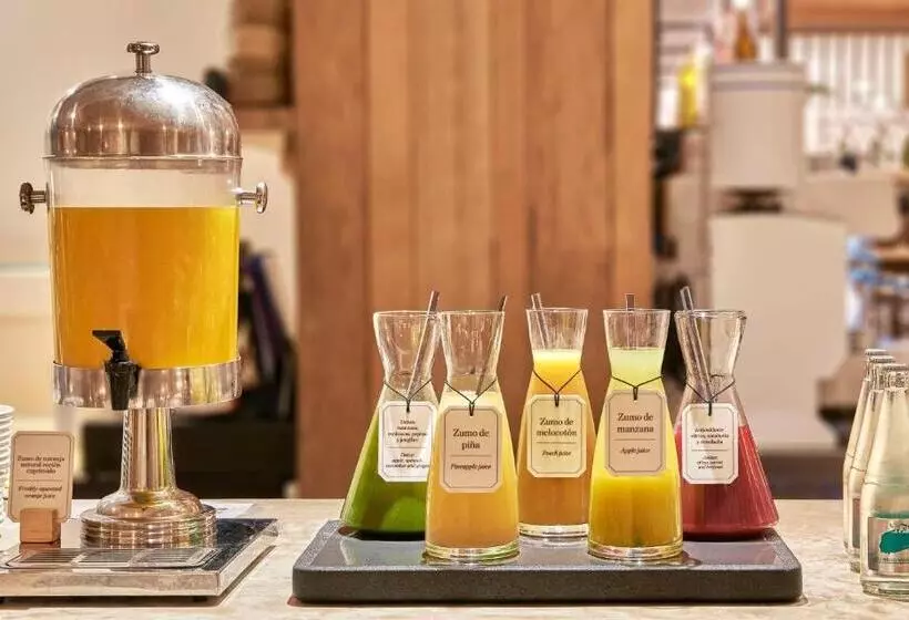 호텔 NH Madrid Balboa