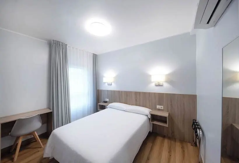 בית מלון כפרי Panton