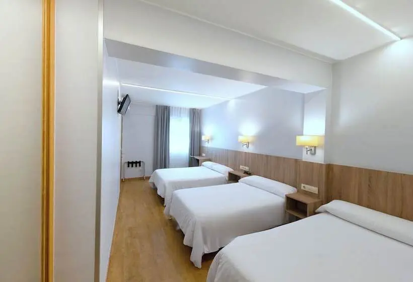 בית מלון כפרי Panton