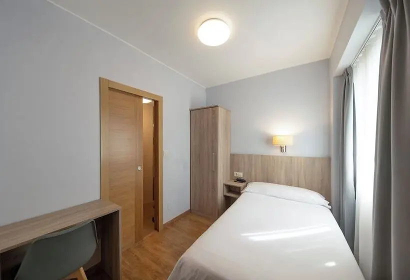 בית מלון כפרי Panton