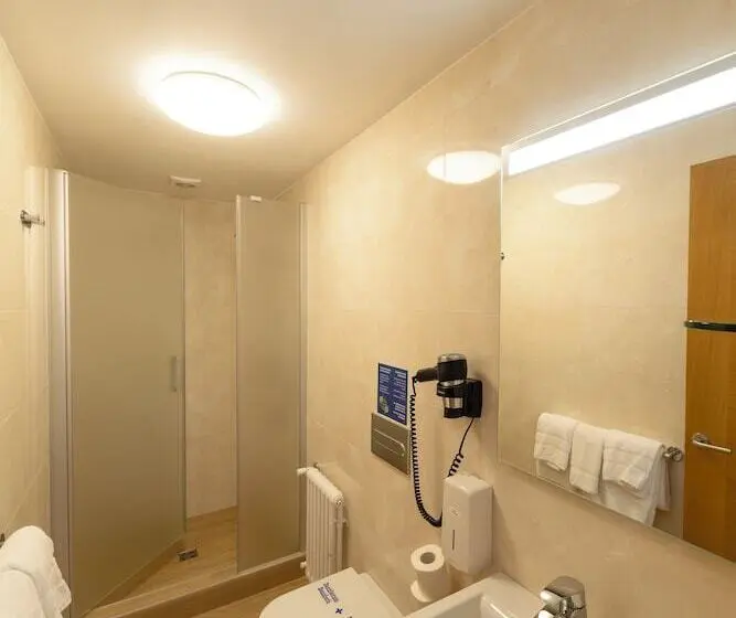 בית מלון כפרי Panton