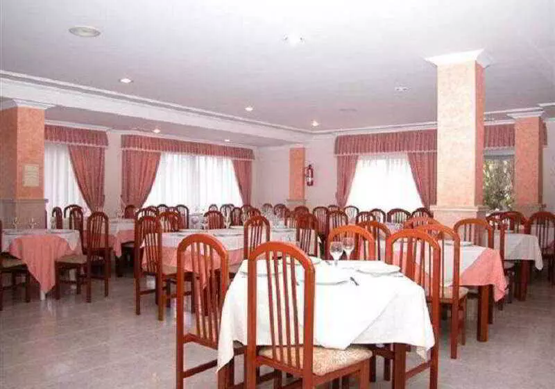 Hotel Piñeiro 2 Estrellas Superior