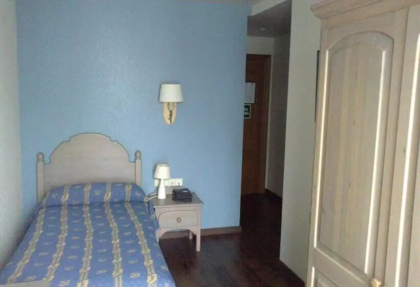 田舎風ホテル Rural Loizu