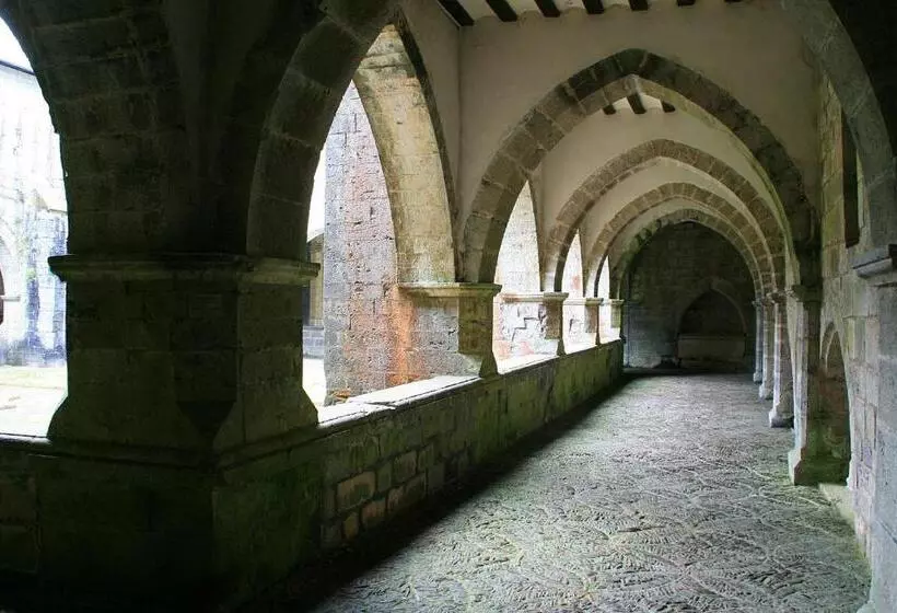 田舎風ホテル Rural Loizu