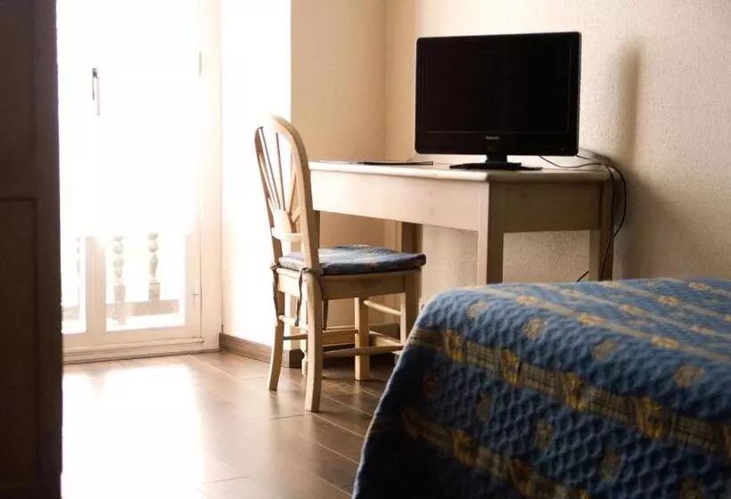 田舎風ホテル Rural Loizu