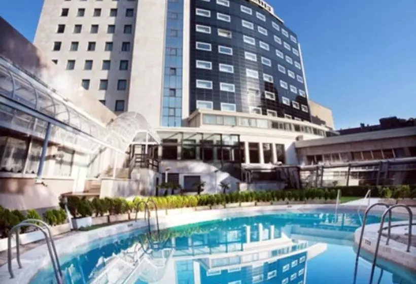 Hotelli Tres Reyes Pamplona