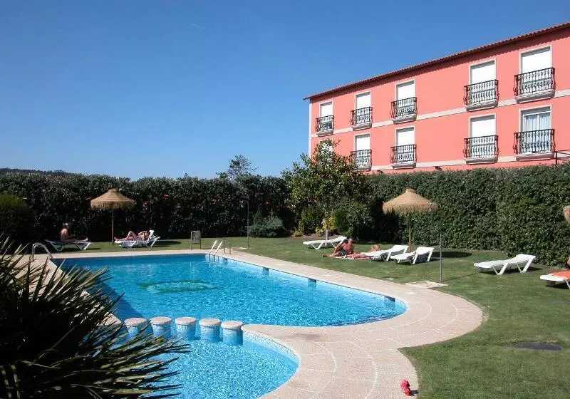 ホテル Vida Playa Paxarinas