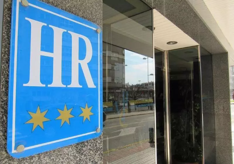 هتل Virgen Del Camino Pontevedra