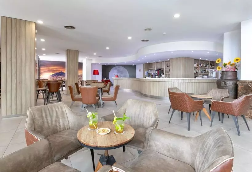 Alexandre Hotel Gala