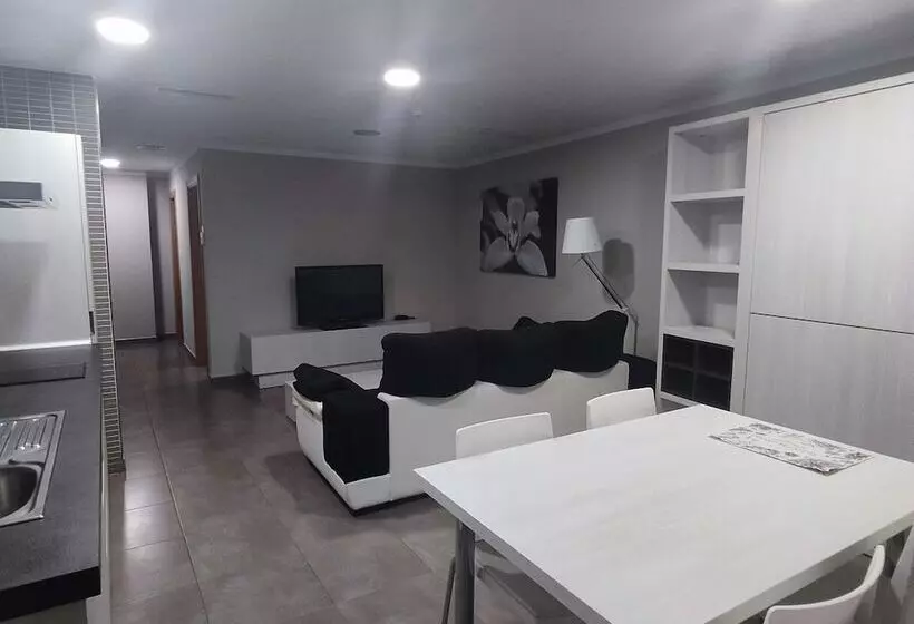 Aparthotel Meseguer