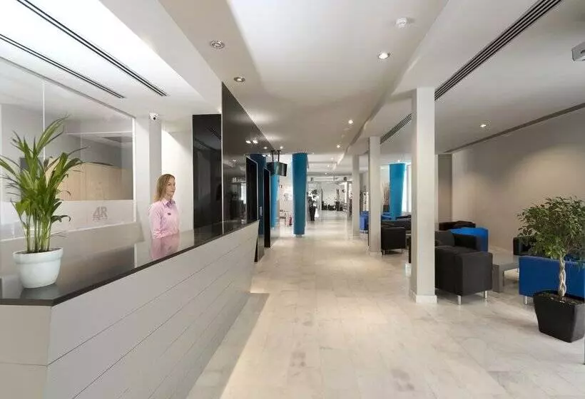 Hotel 4r Miramar Calafell