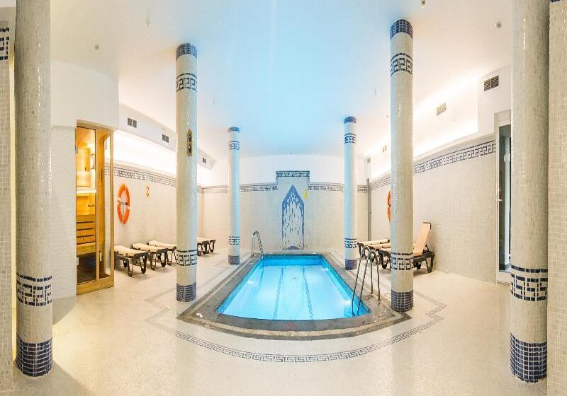 هتل Golden Acqua Salou